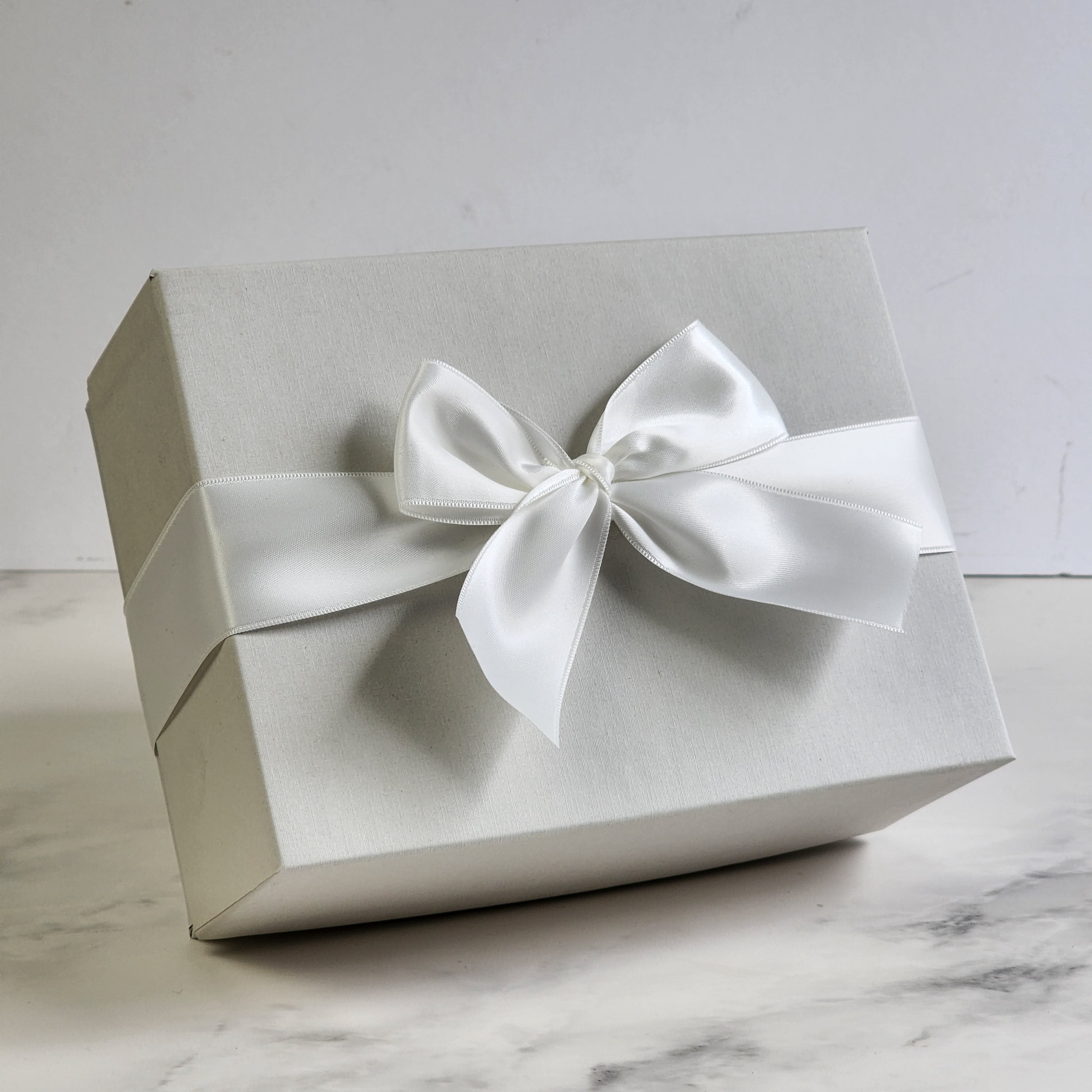 Renewal Gift Box | Curated Gift Boxes & Personalized Gifts 