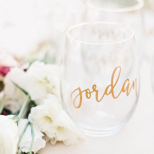 https://www.foxblossom.com/cdn/shop/products/wine-glass-personalized-stemless-glass-1_7bf1b45b-3dcd-4d05-9938-d213957ac630_600x.jpg?v=1560961867